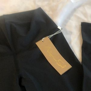 Niyama Sol  New with tags Legging’s